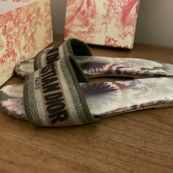 Christian Dior sandals - Picture 4 of 8